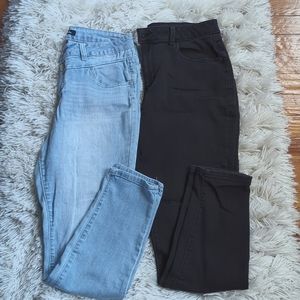 Women's Denim Jeans Black (15) & Light Blue (10) Straight Leg